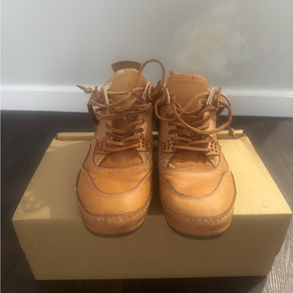 Hender scheme Jordan 4